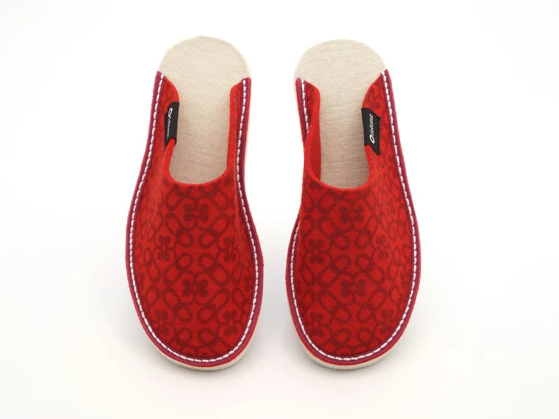 Red Feltme Slipper